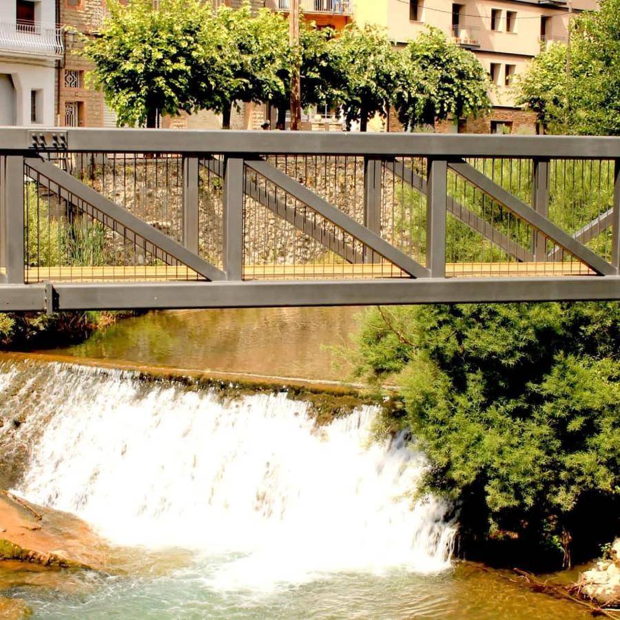 Hostal Fonda Cerdanya 拉波夫拉-德利列特 外观 照片