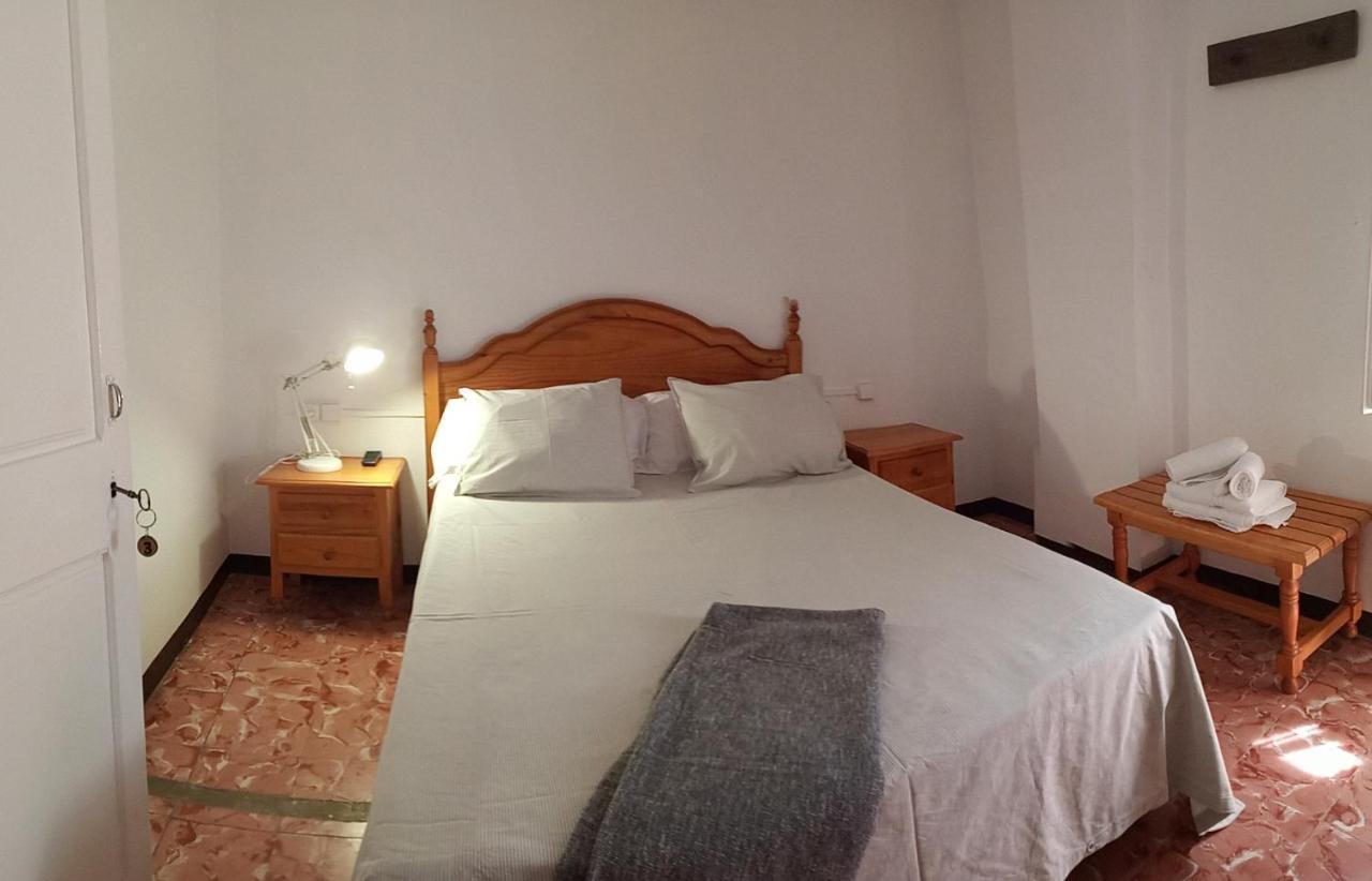 Hostal Fonda Cerdanya 拉波夫拉-德利列特 外观 照片